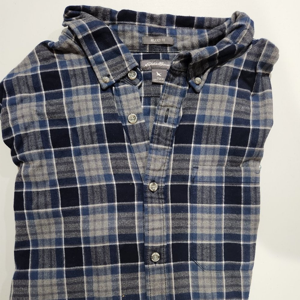 Lot of 2 Men's Eddie Bauer Flannel Shirts T2XL